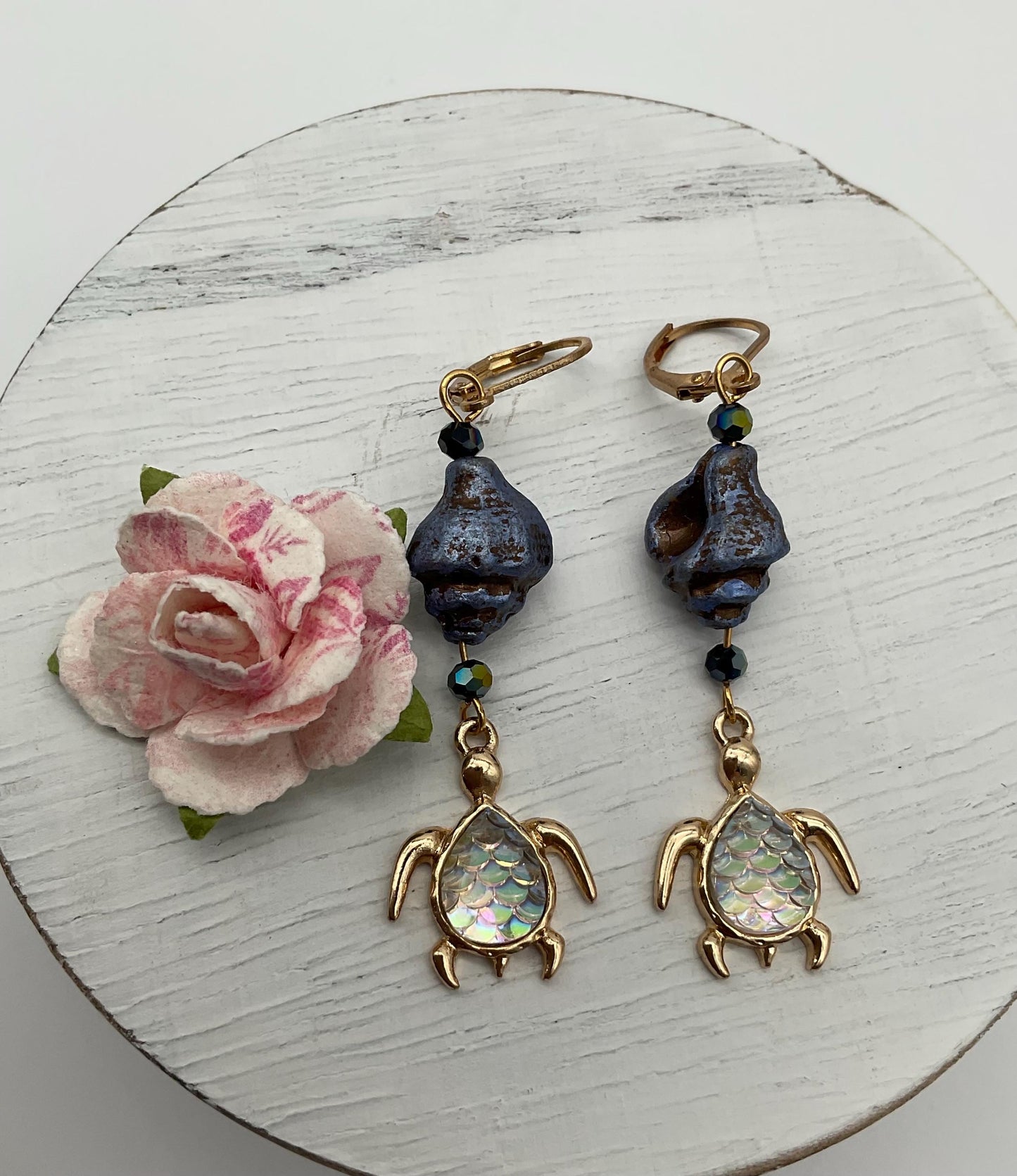 Ocean Theam Turtle and Shell Earrings