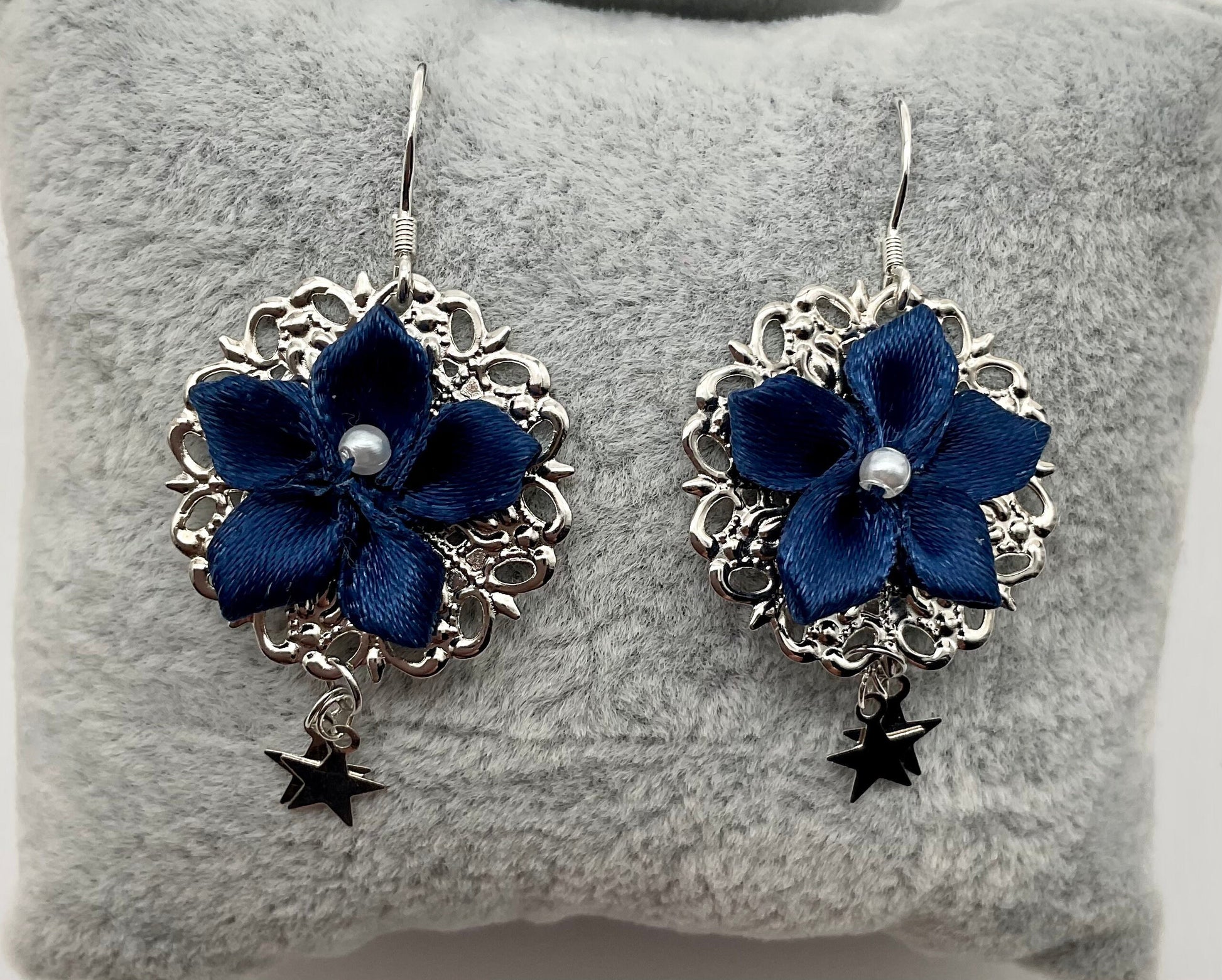 Blue Flower Poinsettia Holiday Christmas Round Silver Dangle Earrings with Star Accents