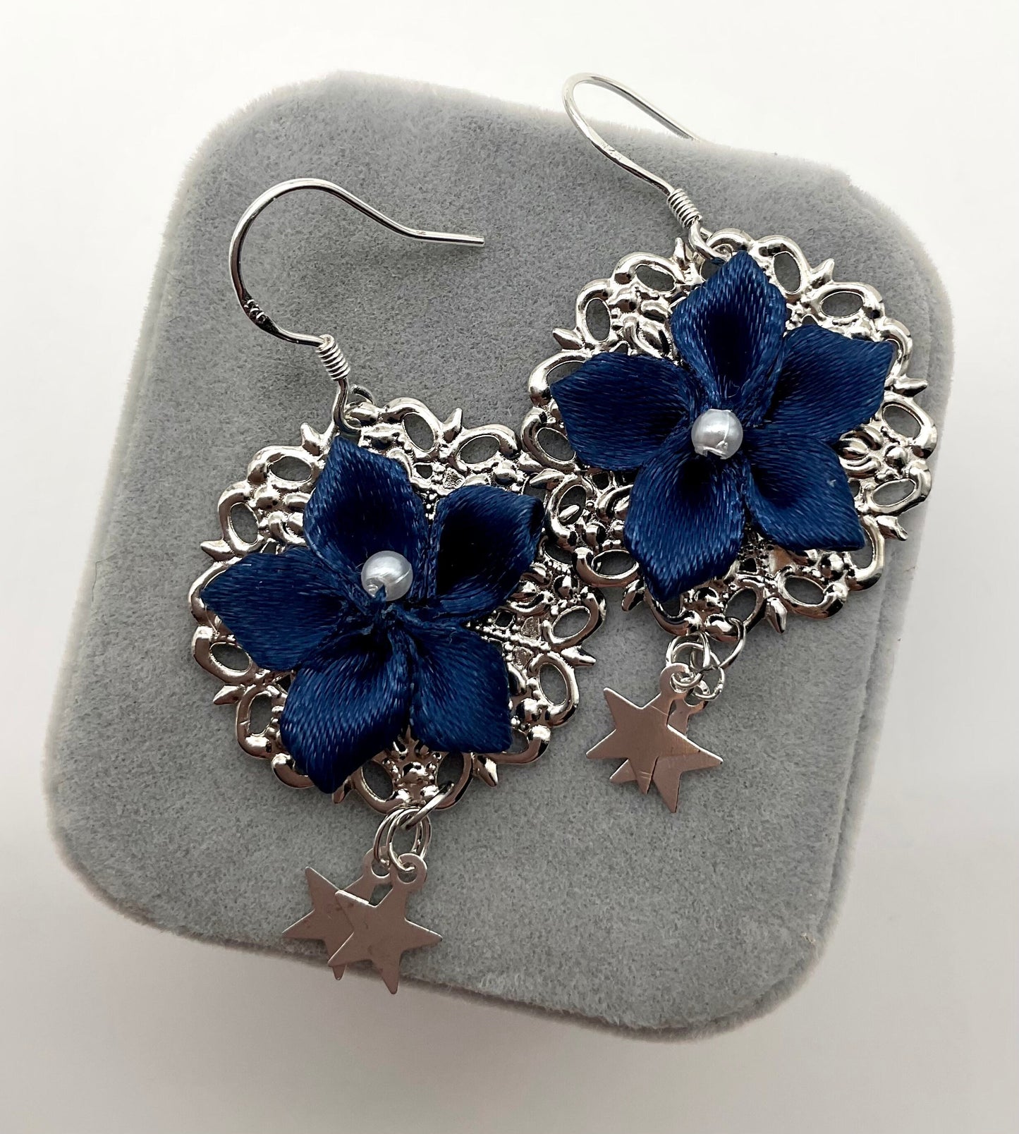 Blue Flower Poinsettia Holiday Christmas Round Silver Dangle Earrings with Star Accents