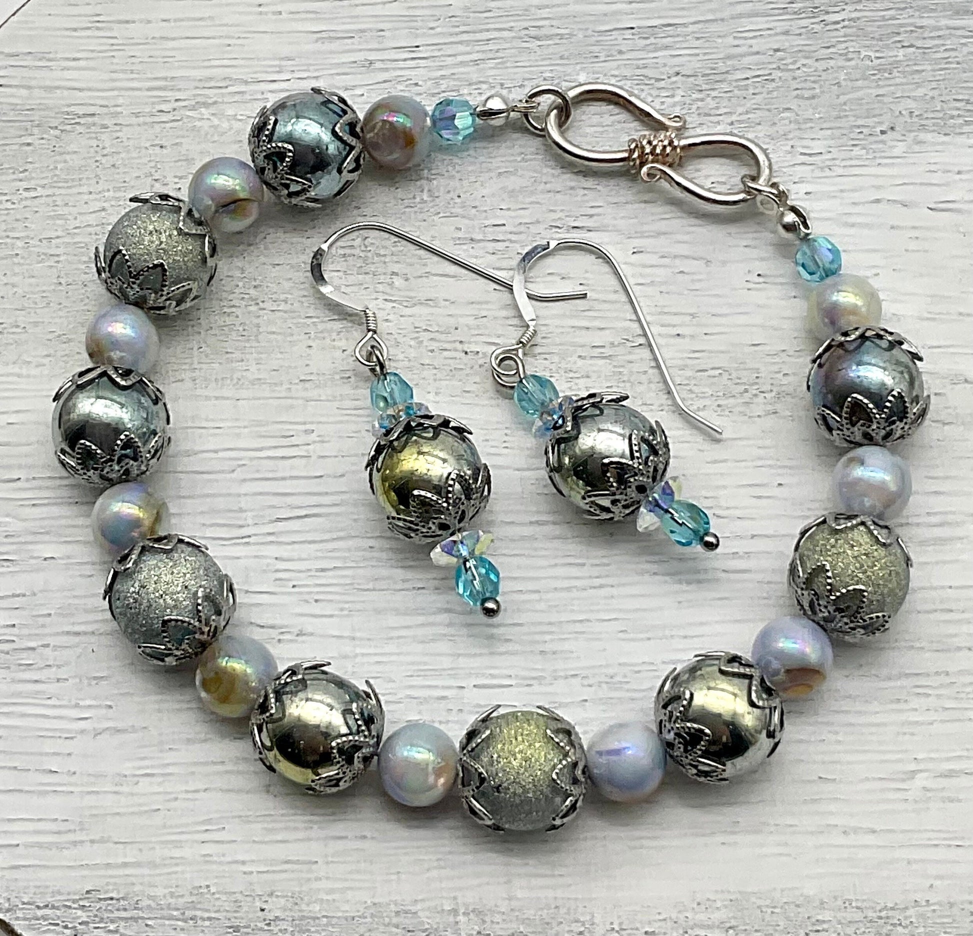 Iridescent Blue Pearl Bracelet and Earring Set - Hypoallergenic 925 Sterling Silver