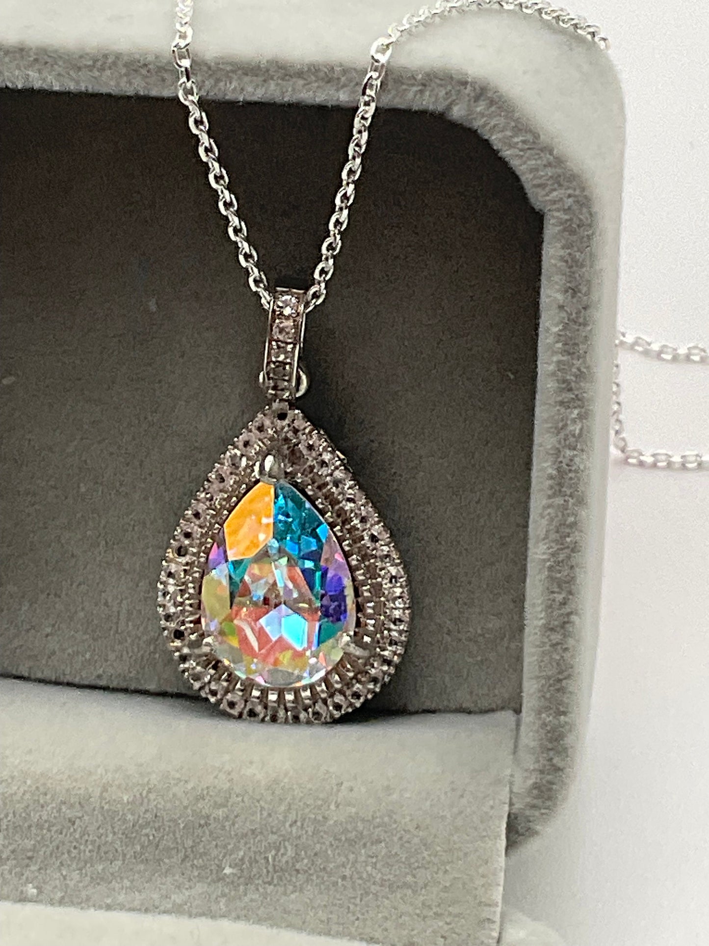 Preciosa Crystal Passions and Topaz Pear Shaped 925 Sterling Silver 18” Necklace