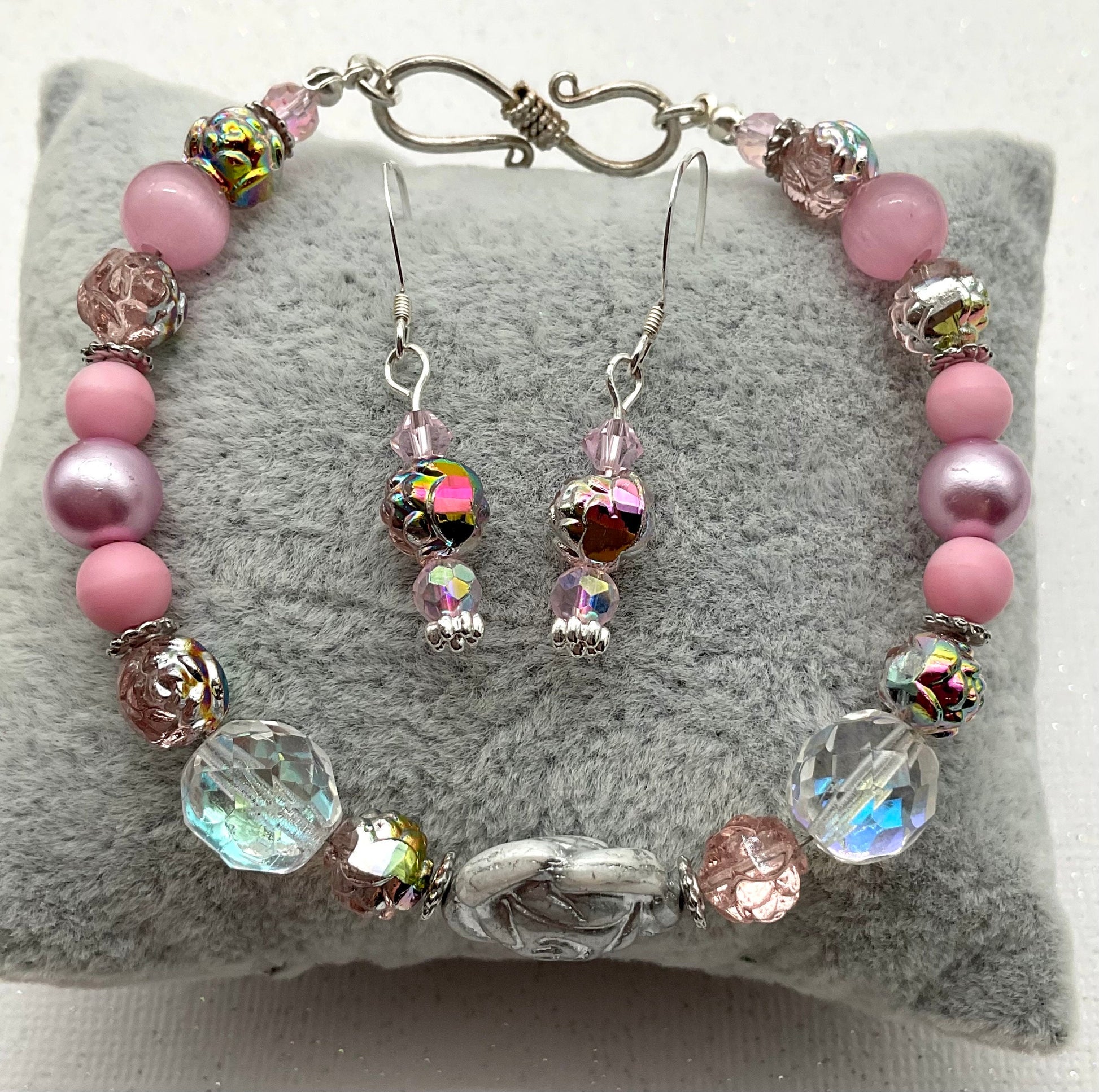 Pink Floral Pearl and Crystal Beaded Bracelet with Matching Earrings