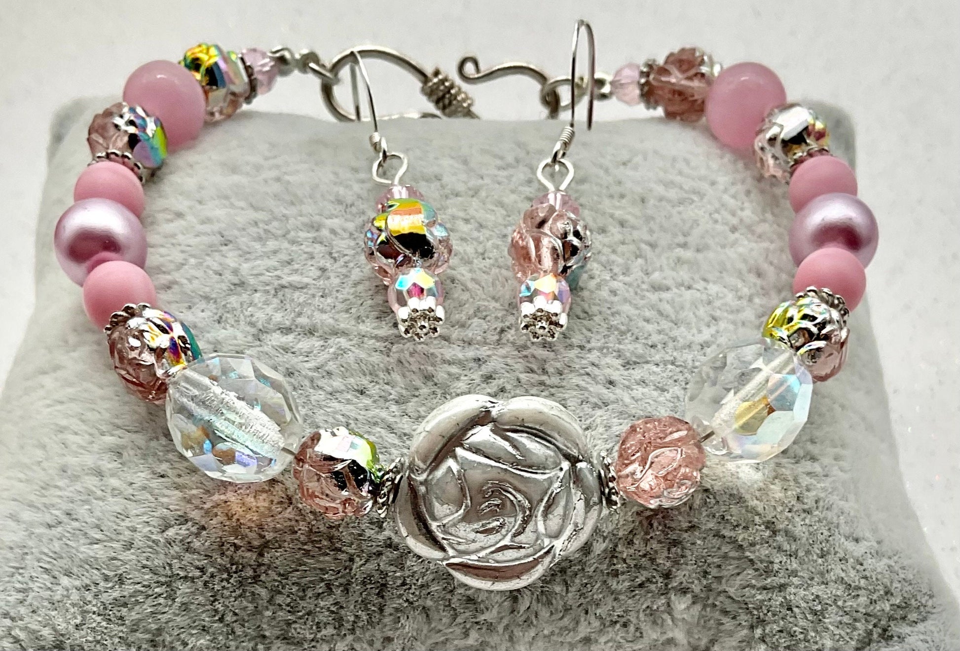 Pink Floral Pearl and Crystal Beaded Bracelet with Matching Earrings