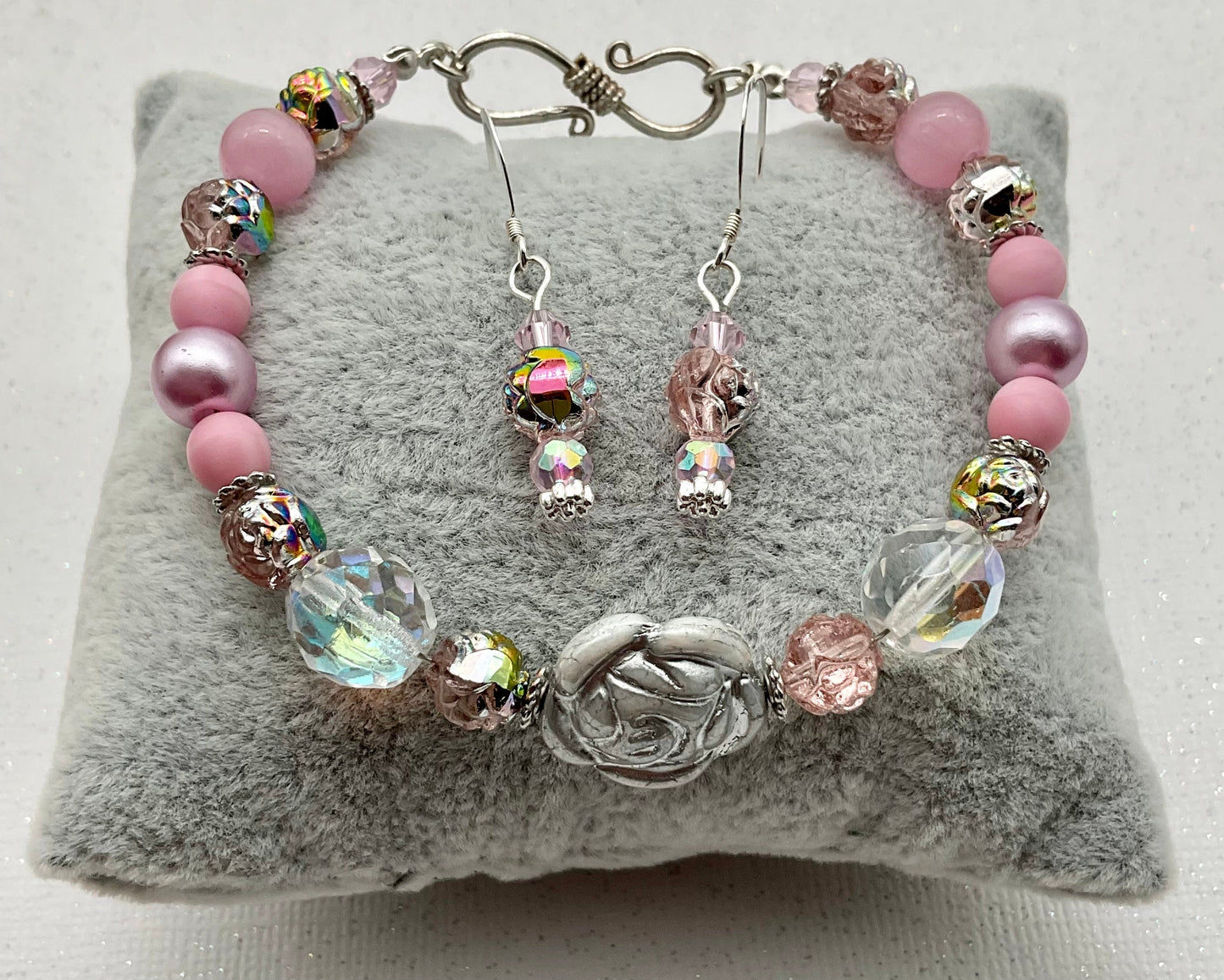 Pink Floral Pearl and Crystal Beaded Bracelet with Matching Earrings