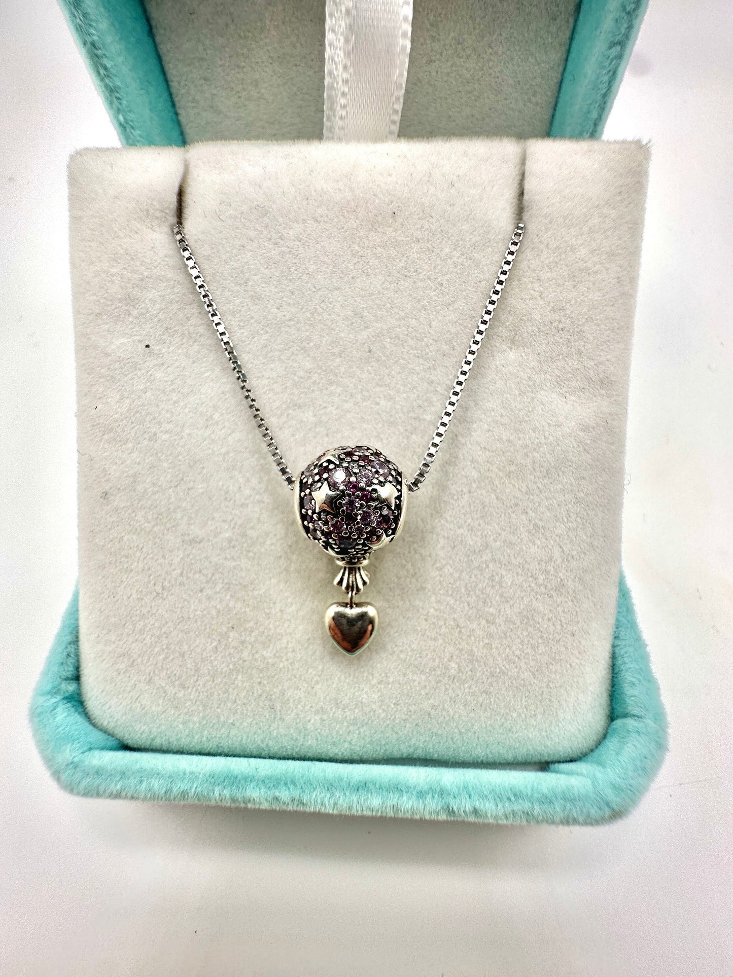 Air Balloon Rhinestone Necklace Pendant Star Accents with Dangling Heart on an 18” 925 Sterling Silver Box Chain