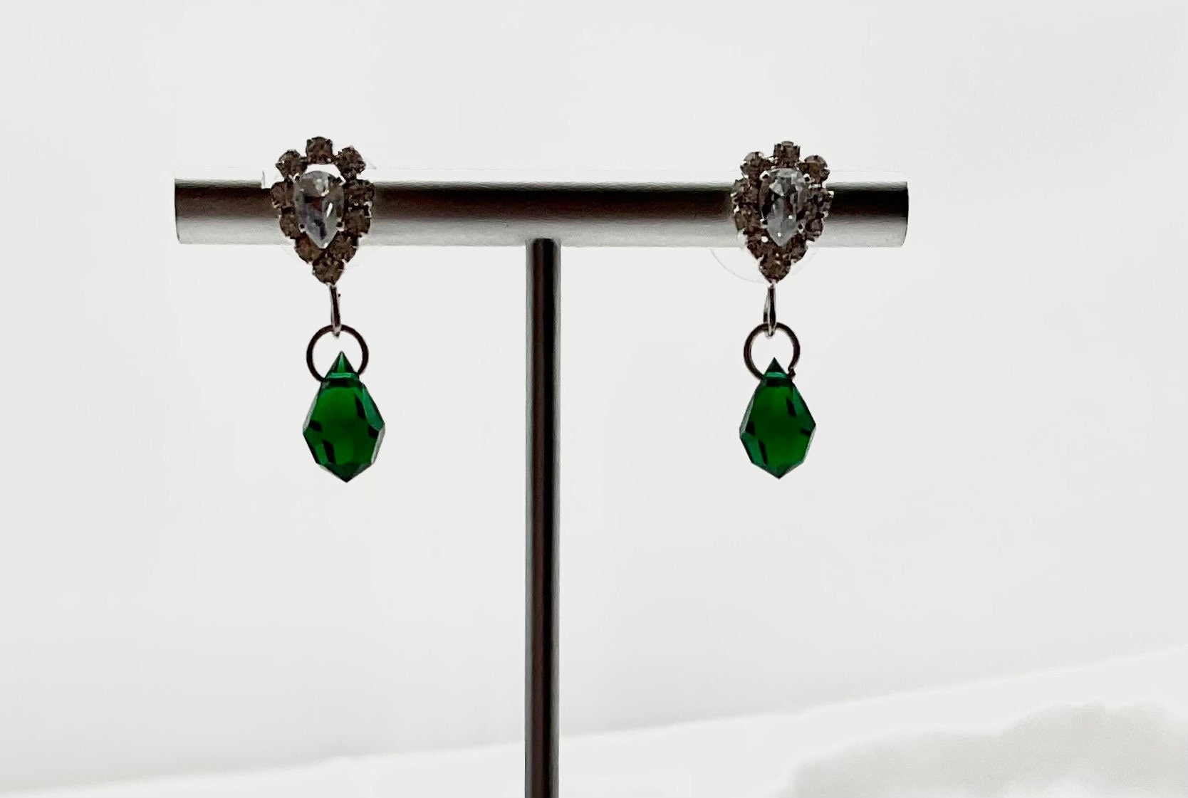 Silver Emerald Green May Birthstone Swarovski Crystal Drop Dangle Earrings Christmas Jewelry