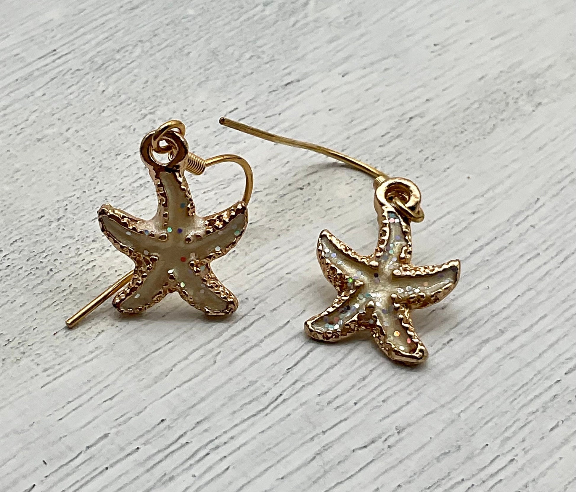 Starfish Ocean Theme Dangle Earrings