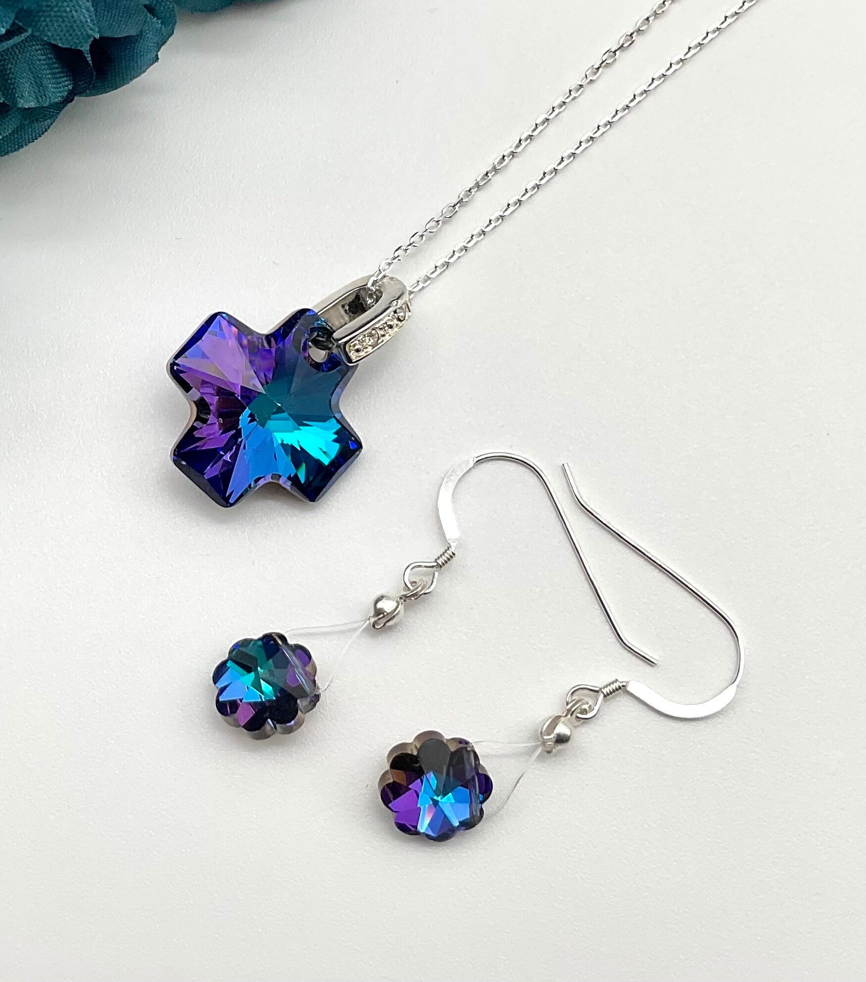 Swarovski Heliotrope Purple Cross Crystal Pendant Necklace and Earring Set