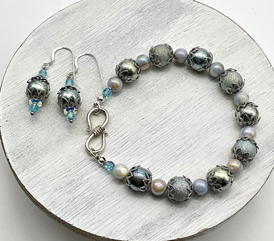 Iridescent Blue Pearl Bracelet and Earring Set - Hypoallergenic 925 Sterling Silver