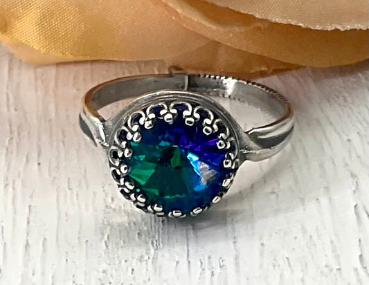 Swarovski Teal - Green Crystal - Round Ring in Adjustable Antique 925 Sterling Silver Band